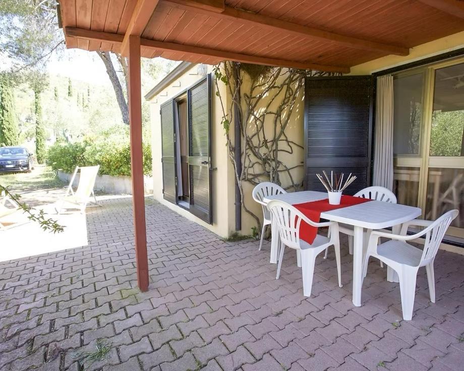 Villa Conti Residence Лакона Экстерьер фото